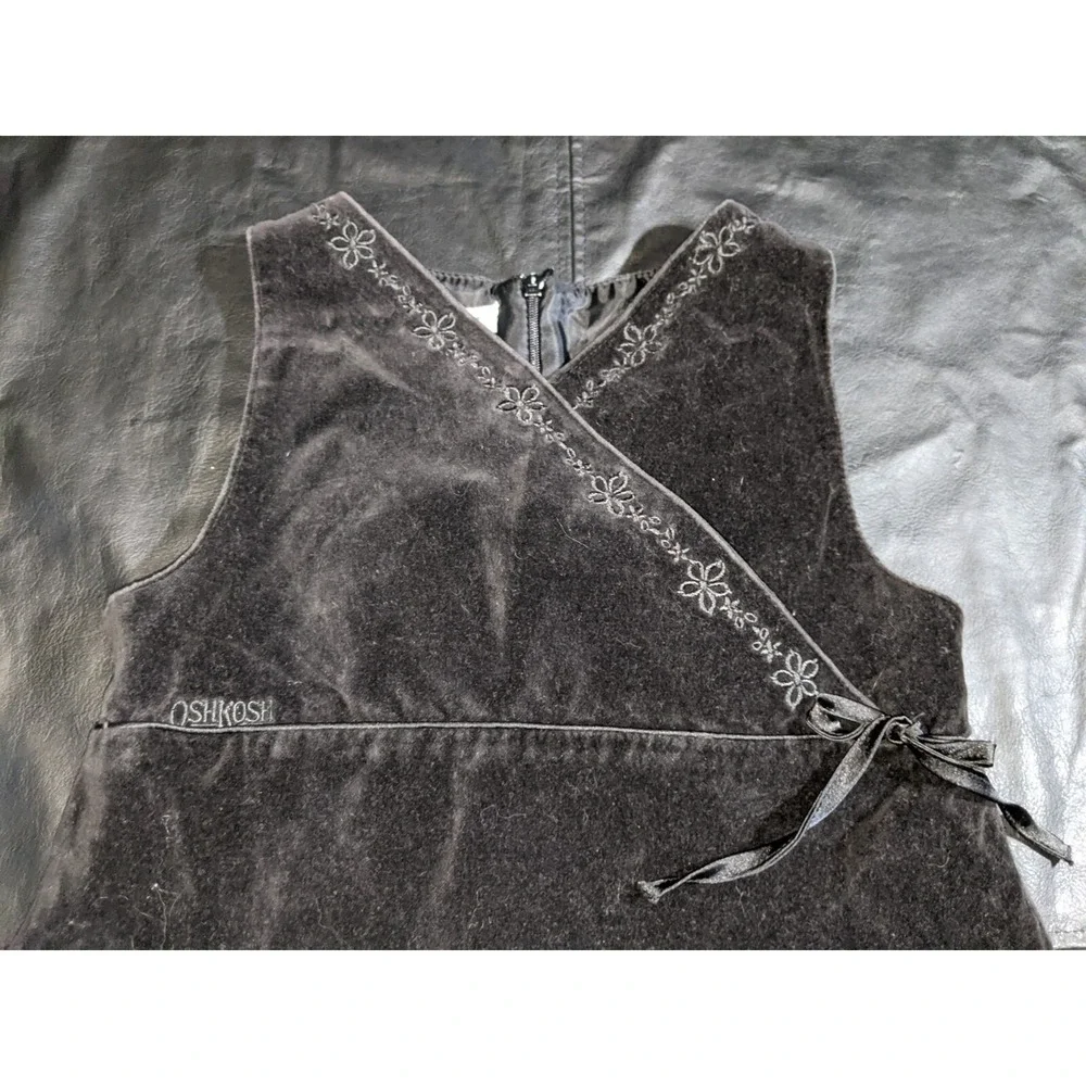OshKosh B’gosh size girls